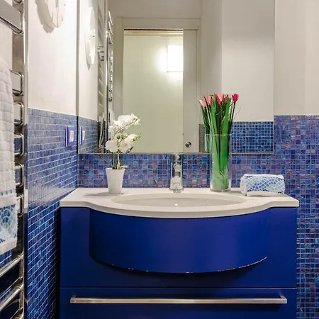 Apartment Orchidea Bianca, A 2 Bedrooms 2 Bathrooms Understated Luxury With A Welcoming Ambience *