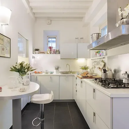 Orchidea Bianca, A 2 Bedrooms 2 Bathrooms Understated Luxury With A Welcoming Ambience *