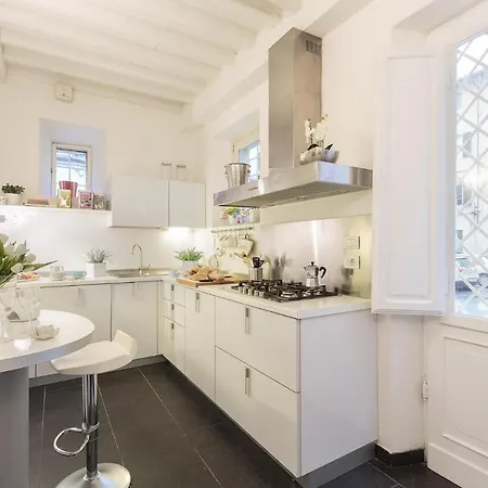 Orchidea Bianca, A 2 Bedrooms 2 Bathrooms Understated Luxury With A Welcoming Ambience Apartment *